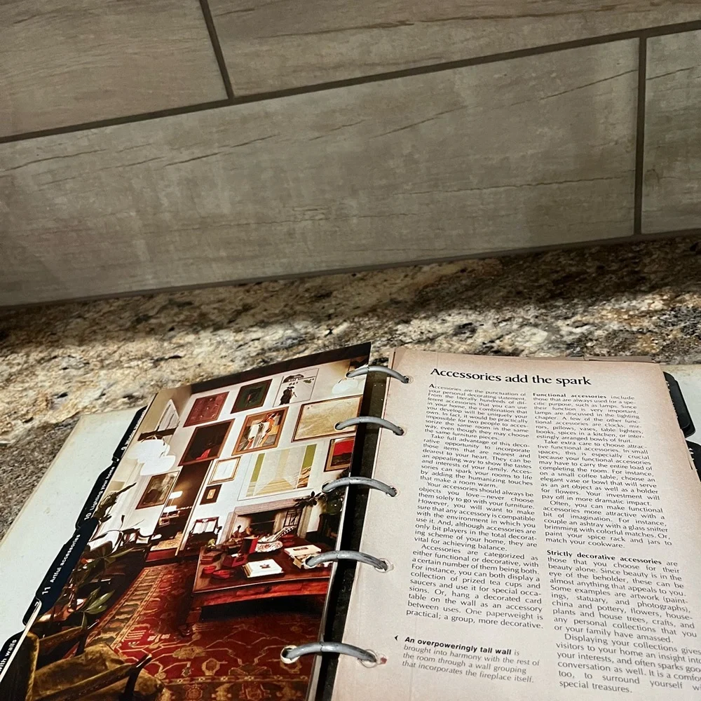 Better Homes and Gardens Decorating Book - 1975 - Picture 5 of 6